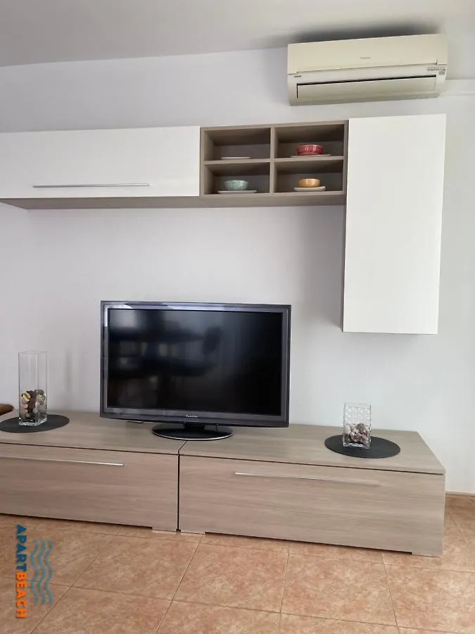 Apartbeach Los Juncos Residencial Piscinas Y Petanca La Pineda Spain